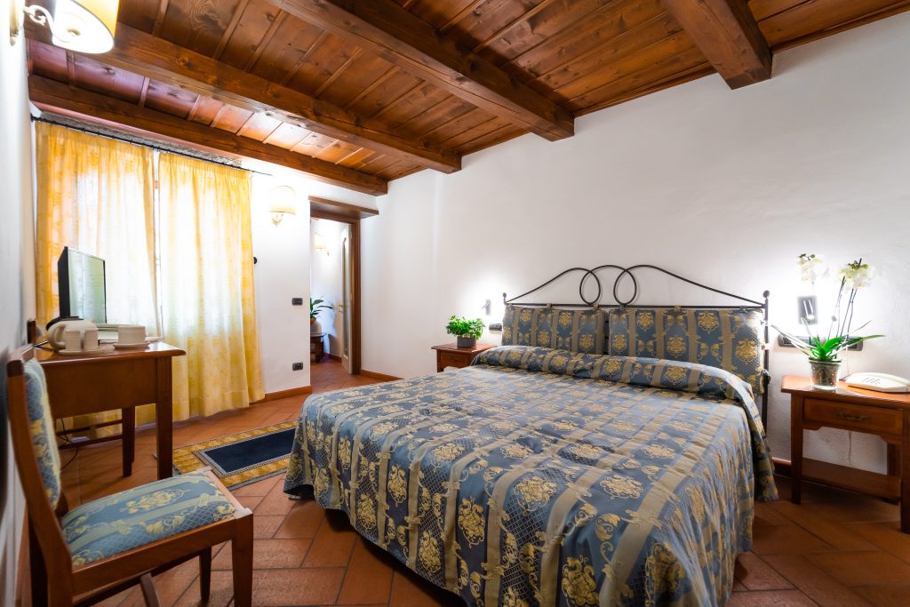Classic Room | Max 2 people, 20 m2 | Hotel in Casentino